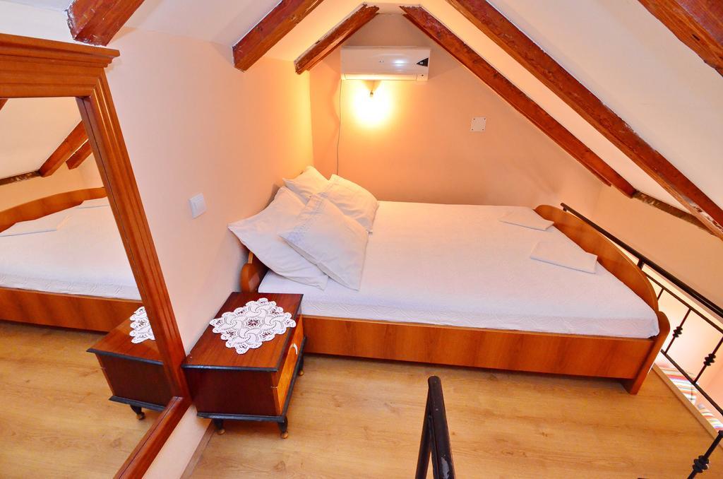 Apartments Ivetic Kotor Szoba fotó